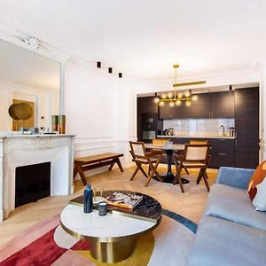 Newly Rebuilt By Architect - Center Of Paris